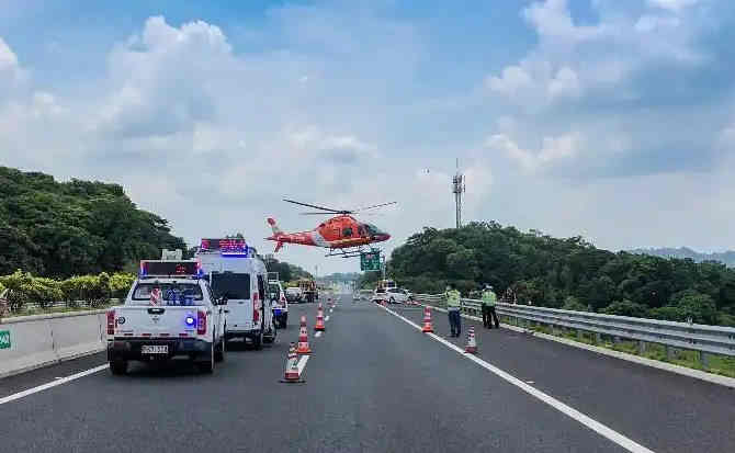 南江高速公路汽车救援案例