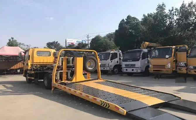 南江汽车中途维修案例